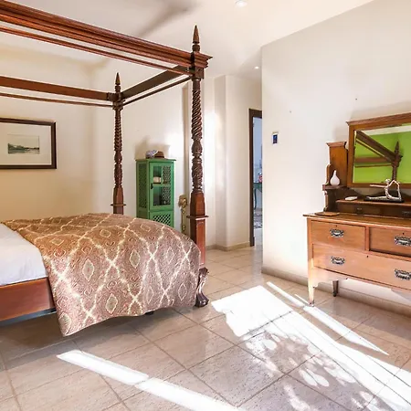 Dias Soleados Vila Sotogrande